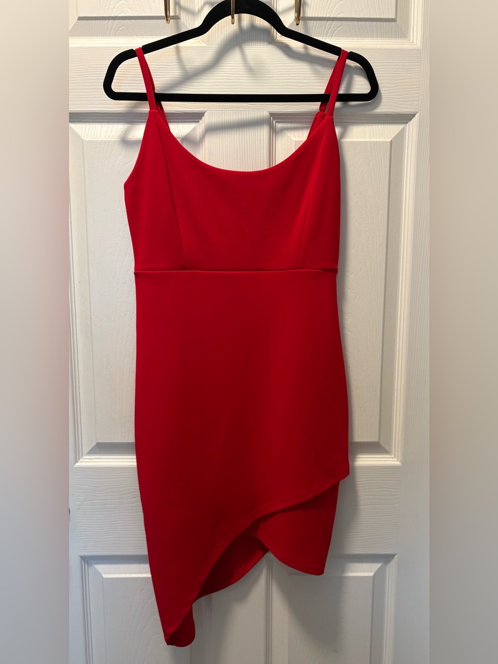 GUESS Asymmetrical Hem Dress. Size Medium